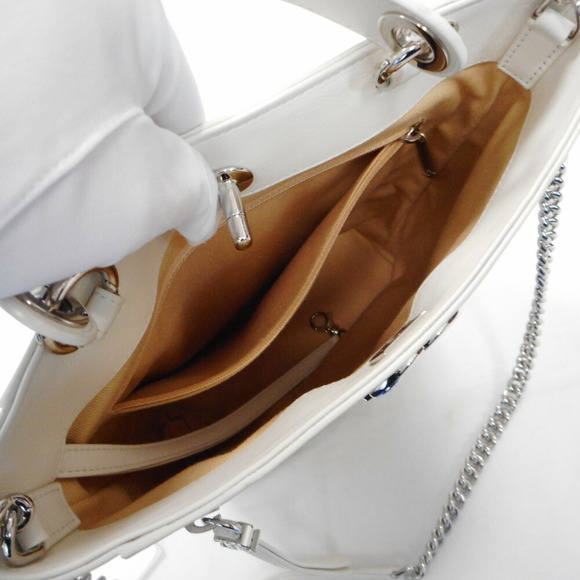 CHANEL Shoulder Bag Matelasse Coco Mark Chain White - Picture 7 of 11